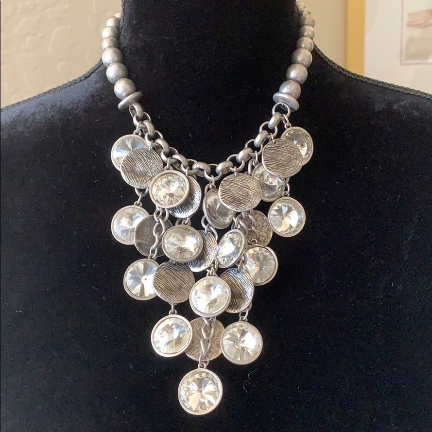 Nwt Antique Silver & Crystal Statement Necklace